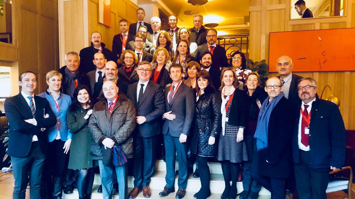 Los mejores embajadores de la Educación Española en el Exterior <a href="/educaciongob/">Ministerio de Educación, FP y Deportes</a>. Gracias por vuestro trabajo estos días y por vuestra labor, difundiendo nuestra cultura, nuestra lengua y nuestros valores 🇪🇸🇪🇺🌍