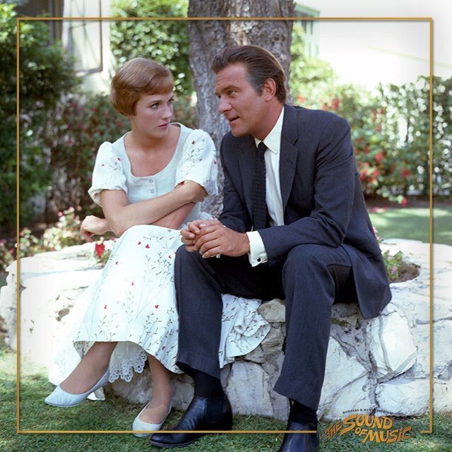 FlashbackFriday to Julie Andrews and Christopher Plummer on the set of the  @SoundofMusic film in 1964! Retweet if you love the movie musical!  #SoundOfMusic