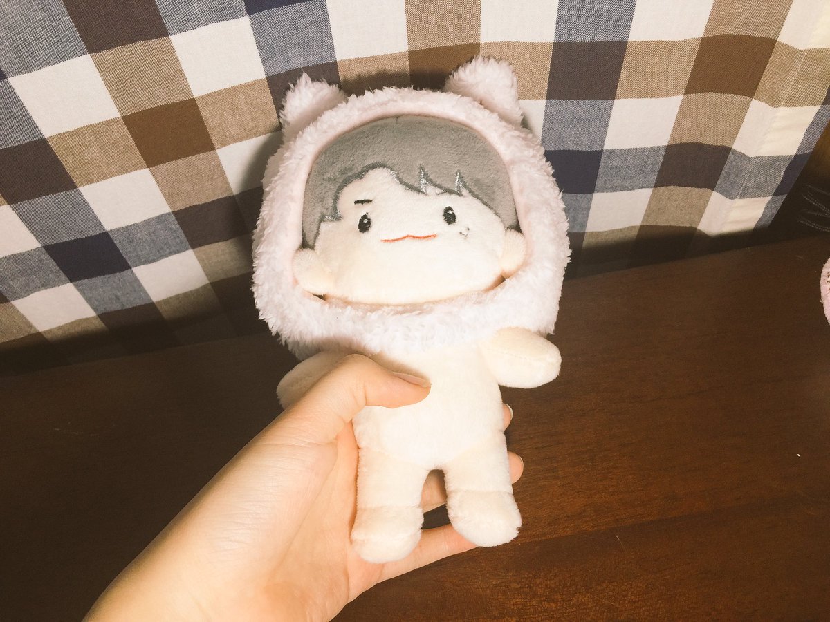 G_one_ko's tweet photo. 요청을 받았던 인형 착용샷 입니다 !

(구멍이 작아서 당연히 안될 꺼라 생각했는데....몸통이 작아서 들어가네요 😂😂😂 ㅋㅋㅋㅋ....) 그것도 너무 딱 잘맞아서 당황..

참고인형-15cm 옹아리 https://t.co/rKC2SLS34o