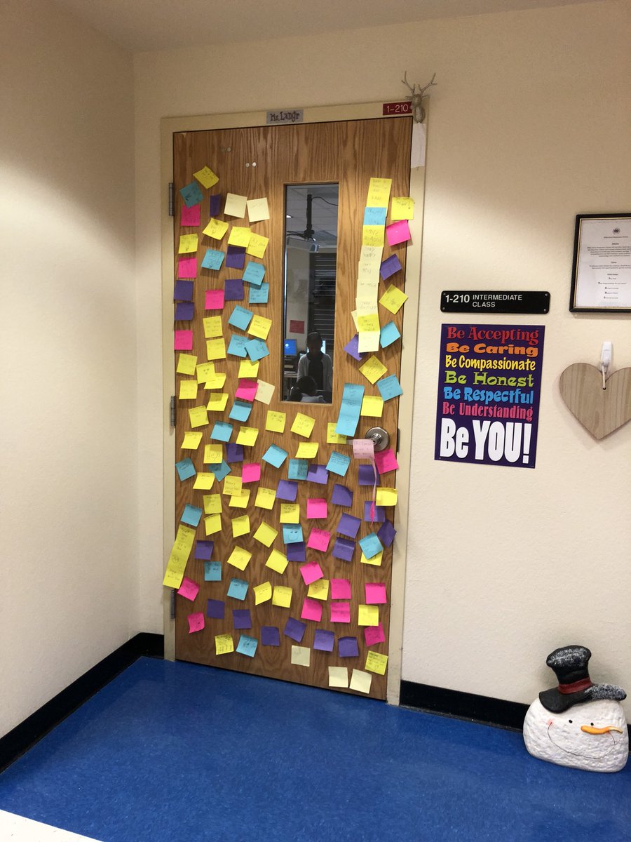 acr2019's tweet photo. Random Act of Kindness Month #positivethoughts #stickynoteexplosion #tonsofsmiles @MDE_Stars https://t.co/UrsUufXLlc