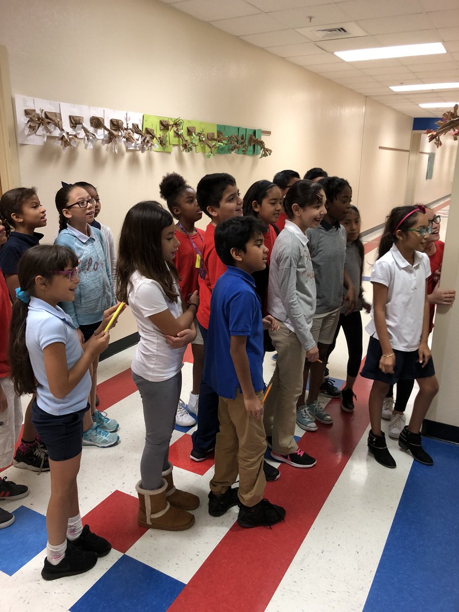 acr2019's tweet photo. Random Act of Kindness Month #positivethoughts #stickynoteexplosion #tonsofsmiles @MDE_Stars https://t.co/UrsUufXLlc