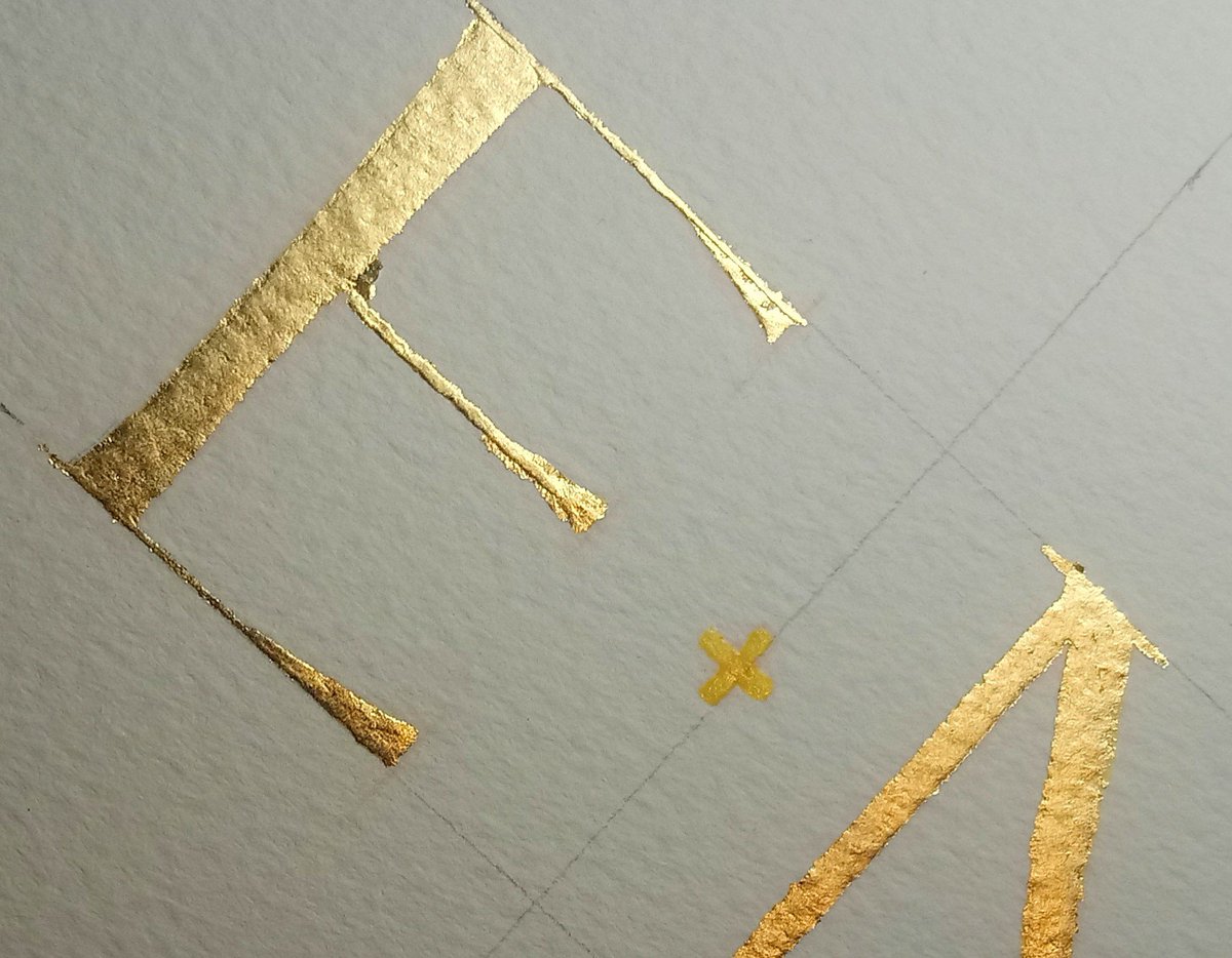 mccrory_clare's tweet photo. Gilding today....painting after this is done. #Initials #handpaintedletters #customletters #weddinginitials #blingbirthday #goldletters #23.5caratgoldleaf #calligrapher #heraldicartist #heraldry #lyoncourt #edinburghartist #etsyuk #folksy https://t.co/v0nKhEkxi2