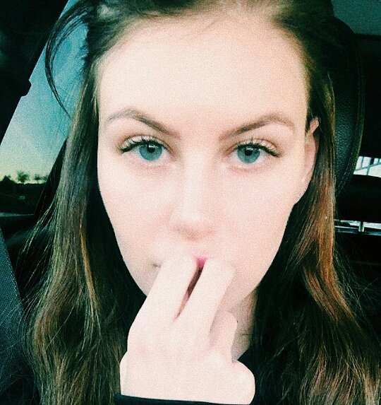 jungwiirthstan's tweet photo. i love when she posts selfies. i love her face. https://t.co/udPNCs4Yon