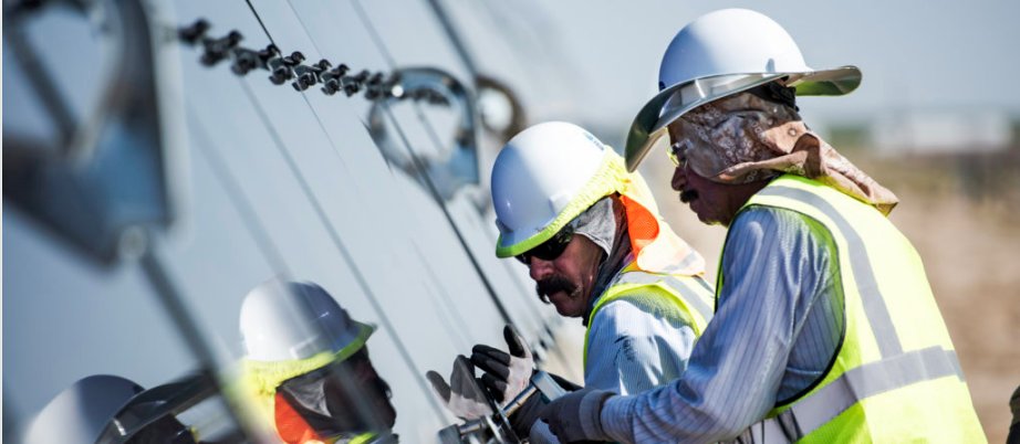 UniversitySolar's tweet image. Check out the @solarfound National Solar #Jobs Census to see what's happening in your state's #solar industry - bit.ly/2sj1nB9

#RenewableEnergy #Workforce