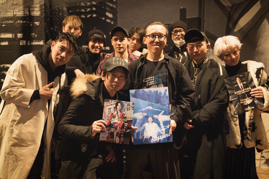 kubota_sho0602's tweet photo. 先日招待していただいたYOHJI YAMAMOTO レセプションパーティーへ行ってきたよ〜😆🙏🙏
photographer📸SHIHO HAJYU @shihomel work with DAICHI MIHARA @_dryart ビリビリ@as_brbr_tky
#yohjiyamamoto #lesliekee #reseption #photoexibition #GremlinZ https://t.co/vHOlUgYGV2