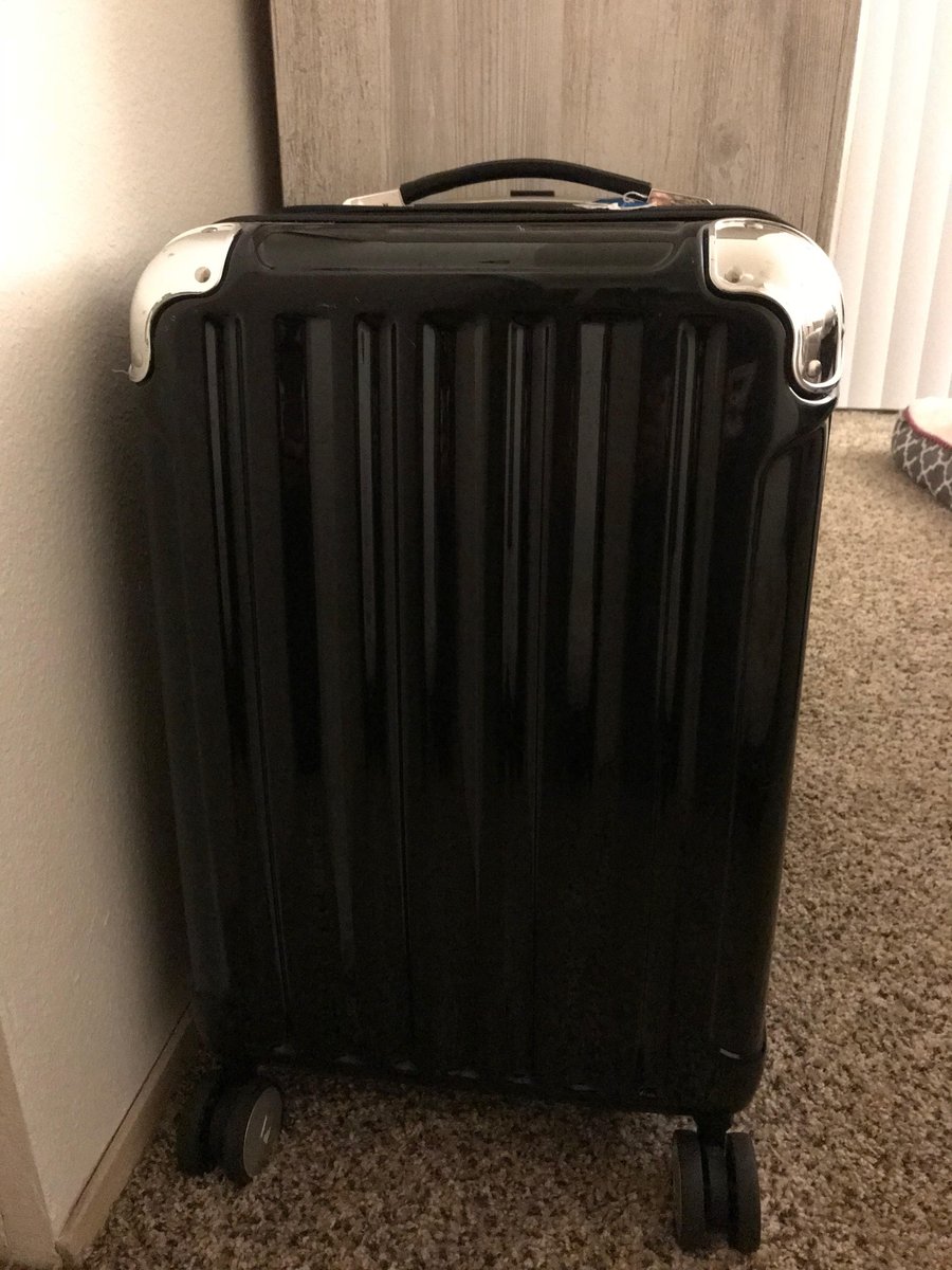 Loriat50plus's tweet photo. My packing skills on point. Three weeks in Spain and Italy and one carry on suitcase. #pcm485 https://t.co/HuY8aIAHj0