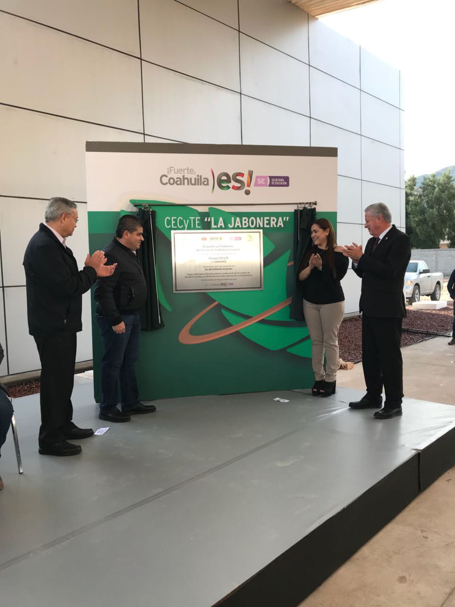 SEducacionCoah's tweet photo. Develación de placa inauguración CECyTE La Jabonera #Torreón #Coahuila #FuerteCoahuilaEs https://t.co/w200ddYw1K