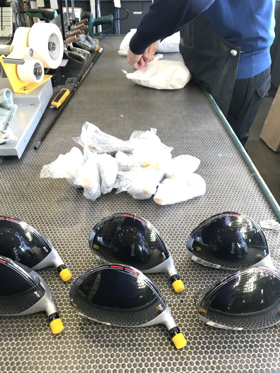Foregolfcustom's tweet image. It’s all action here at HQ with all the new @TaylorMadeTour M3 &amp;amp; M4 iron and wood heads arriving in for custom building. #taylormadegolf #twistface #customclub #custombuild #buildingbettergolfers