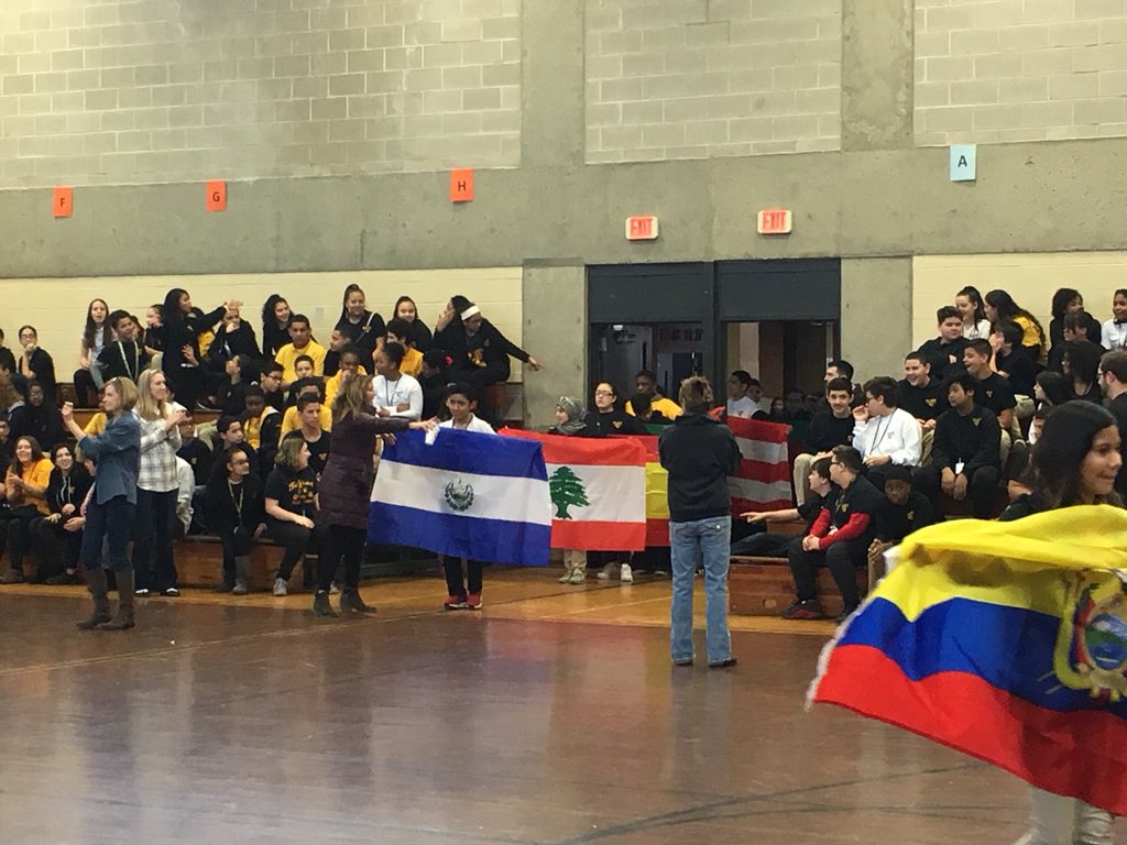 MsVecoli's tweet photo. Many countries. One school. @frps_Talbot #TalbotPride #celebratingdiversity #OlympicOpeningCeremony https://t.co/Kxx3ebUJ6l
