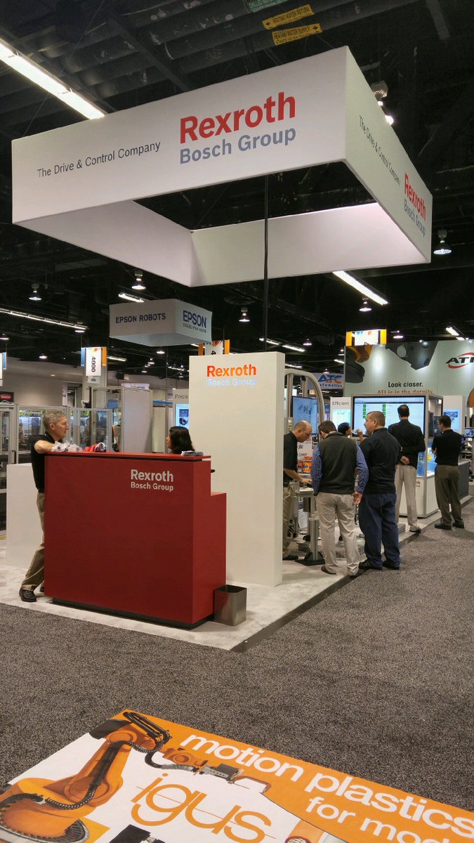 BoschRexrothUS's tweet photo. Missed #ATXWest? #Rexroth demonstrated our #VarioFlow plus plastic conveyor system as part of our extensive packaging portfolio. Check it out: https://t.co/qd0iDfIKbi https://t.co/fUpJXESy3s