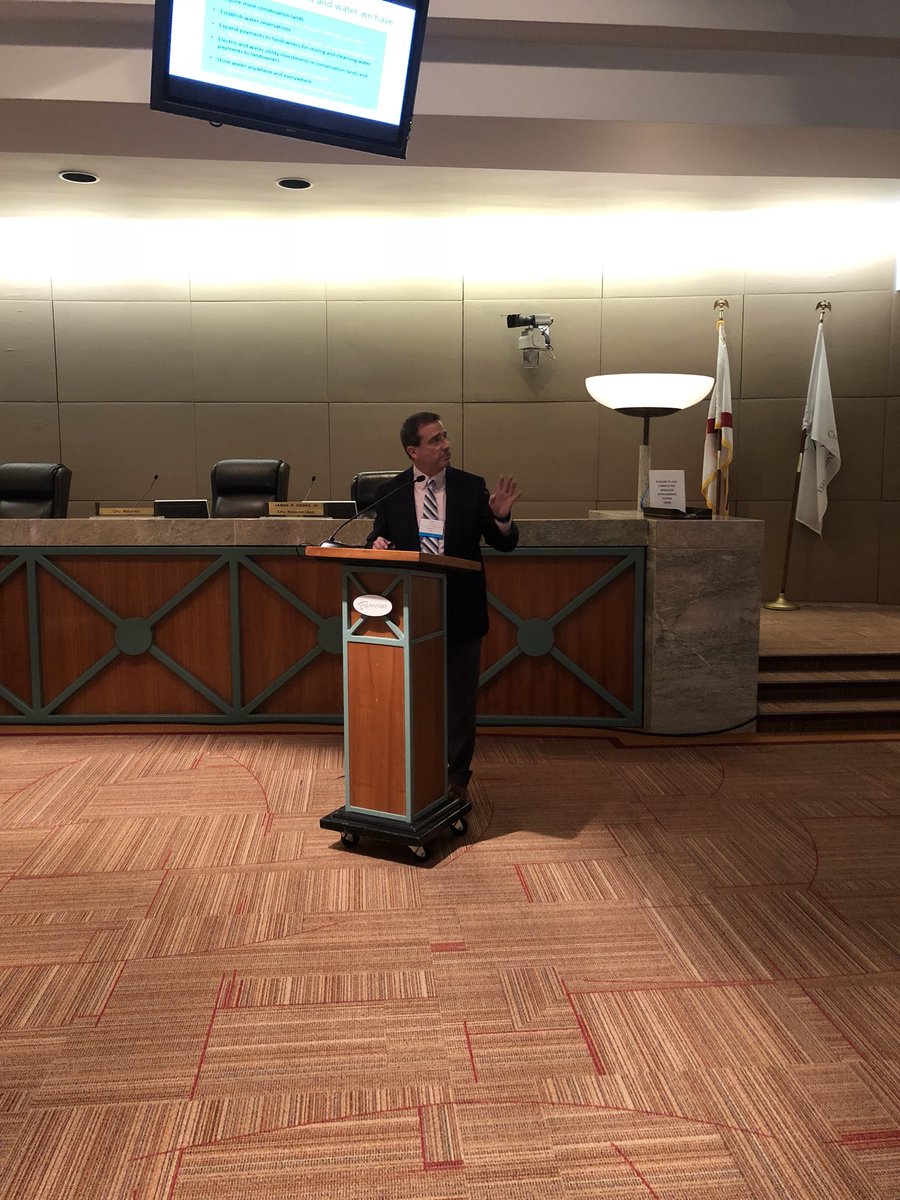 LeadFLConnect's tweet image. @LeadFLConnect Connect Day attendees are learning about water and the future of water in Florida. Thank you, Thomas Singleton from Water, Energy and Environmental Services for presenting on this important subject. #LFConnectDay2018