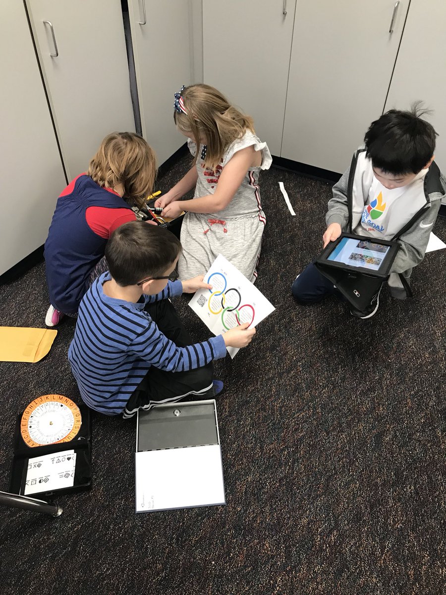 WQuam_Tech's tweet photo. Olympics Breakout today with 2nd graders @JCSD_HZE ! https://t.co/pJj23qKIGZ