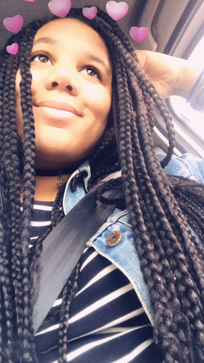 lnlyin's tweet photo. everyone is gorgeous in their own way! 😩💓 I’m so happy we can support this boy #SelfieForMatt #Espinosas https://t.co/gyqC7OCMOd