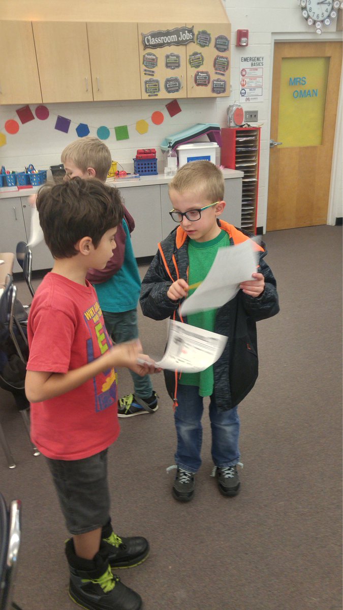 Madison_Schools's tweet image. #startwithhello activities are taking place in schools and classrooms all over the county! #hellomadison #hellorexburg