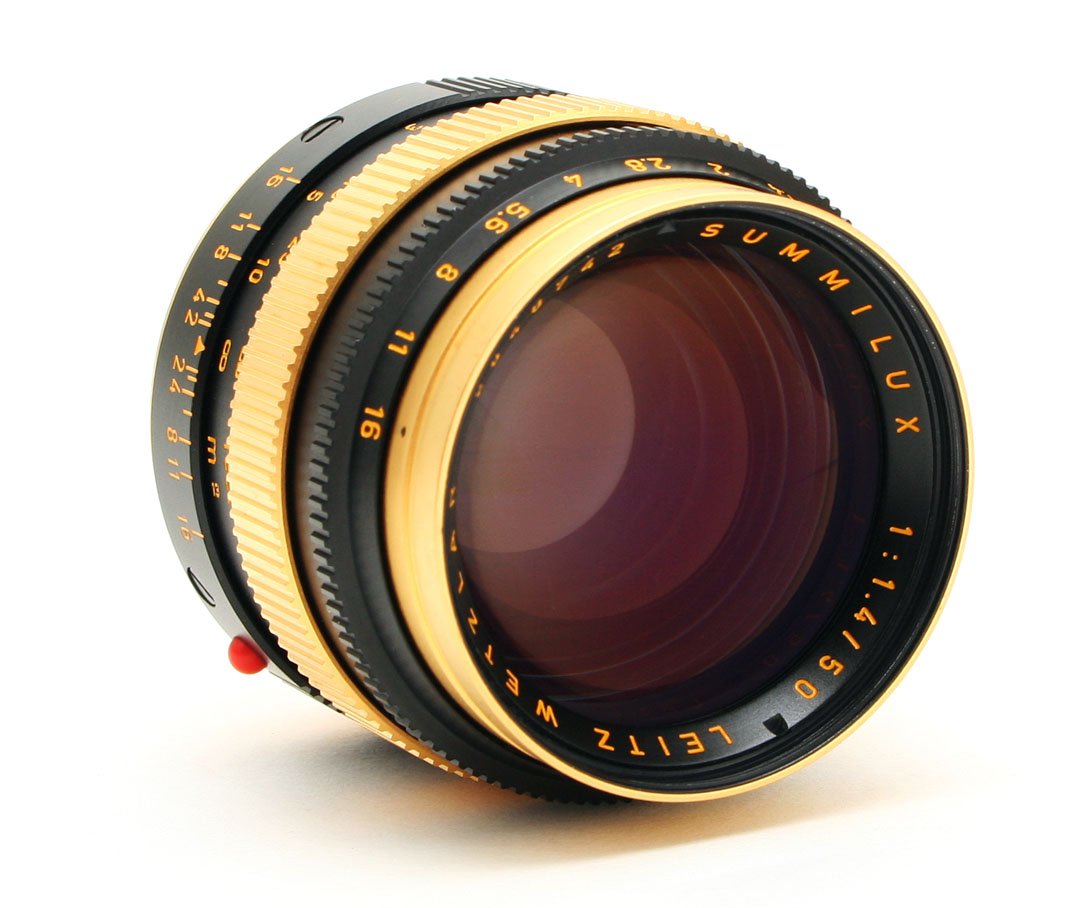 OCcamera's tweet photo. Rare limited Oskar Barnack gold Leica M4-2 film rangefinder camera set with 50mm f1.4 Summilux lens
Available Now at OC Camera !
#occamera #leica https://t.co/MbaCtT2NEo