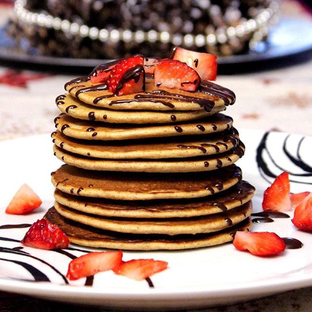 YouthSMB's tweet photo. CONNECT. Pancake party social. 7pm @ SMB #pancakeday #dessertgoals https://t.co/ERqfwtxo0i https://t.co/AK9aucMSpv