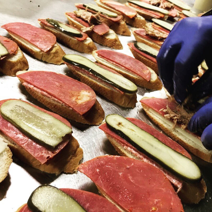 CafeTuTuTangoFL's tweet photo. Food Prep Friday.

cuban sliders: capicola, genoa salami, pulled pork, pickles, swiss cheese, yuca fries. 

#FoodArtFun #CreativeDining https://t.co/Sy6oDuSDu6