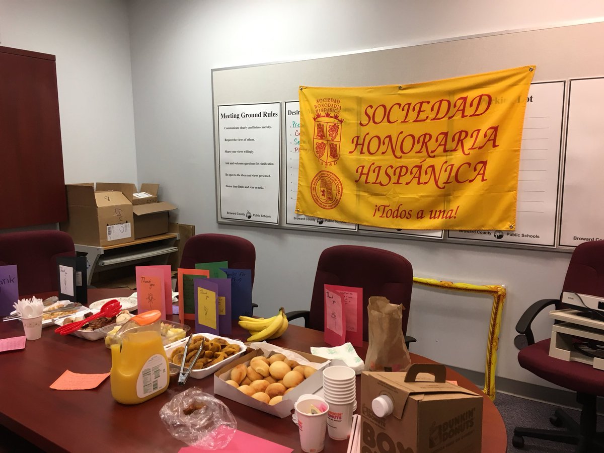 Thank you to all the amazing counselors here at South Broward! We appreciate you all so much ❤️💛