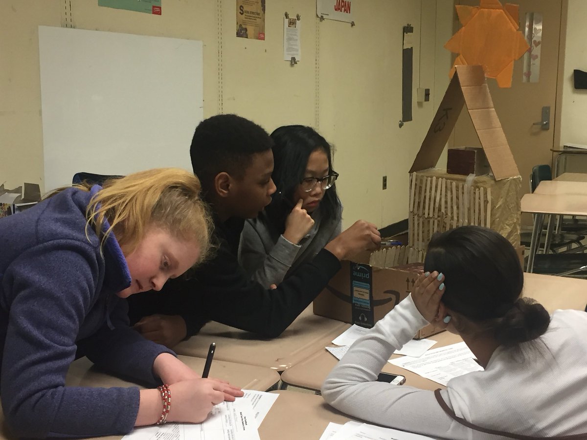 Ss in <a href="/mrssneeden/">Stephanie Sneeden</a> WC7 class <a href="/PGMSinBCPS/">Pine Grove Middle</a> use the #Launch cycle to create homes of kings, knights, surfs &amp; peasants. Then give peer feedback to others! <a href="/mmoore12BCPS/">Mike Moore</a> @nickschiner <a href="/BCPS_SocialSci/">BCPS Social Sciences</a> <a href="/TNelson21236/">Tina Nelson</a>