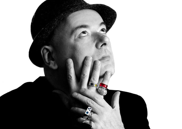 SueDoreyMusic's tweet photo. And he also managed to find time to volunteer for 12 months in the Calais jungle camp
The fabulous Ian Shaw is special guest of #Queertet 
 @Omnibus_Theatre #fest96 SUN 11 Feb. 7.30pm #jazz #clapham https://t.co/fhrgFp3TZu