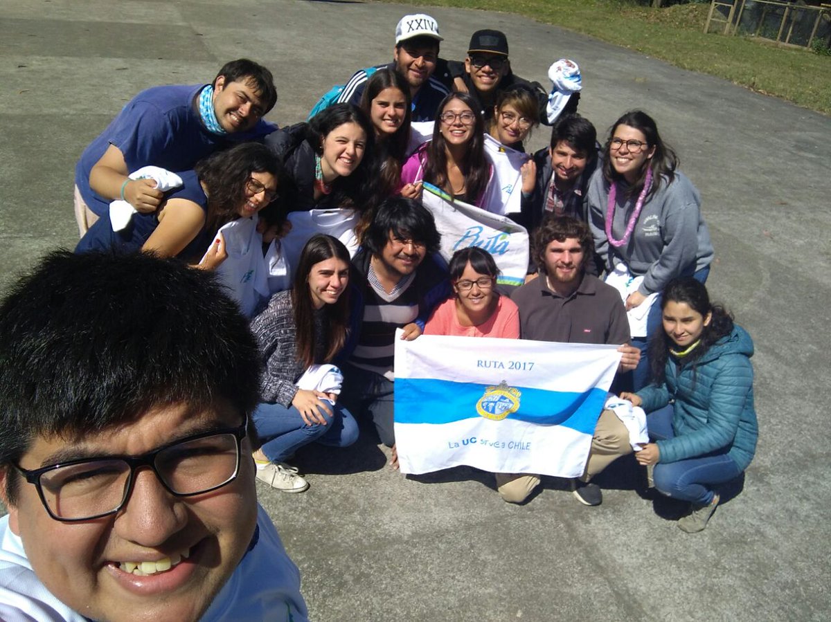 ruta_tweet's tweet photo. Ruta es un voluntariado universitario donde participan alumnos de la #UniversidadCatolica , #UChile , #Duoc , #DiegoPortales , #UMayor , entre otras. Si quieres ser parte del equipo, escríbenos! 😀😀 https://t.co/s6exUtLP9r