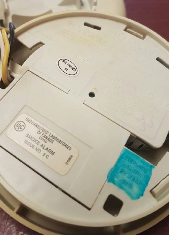 TheOFSGroup's tweet photo. "I didn't know smoke alarms expired" is something we hear alot...check your dates, alarms last 10 years. This was changed today for a customer #2012isbad #checkthedate #workingalarmssavelives #pressthebutton https://t.co/YEWimGDM3f