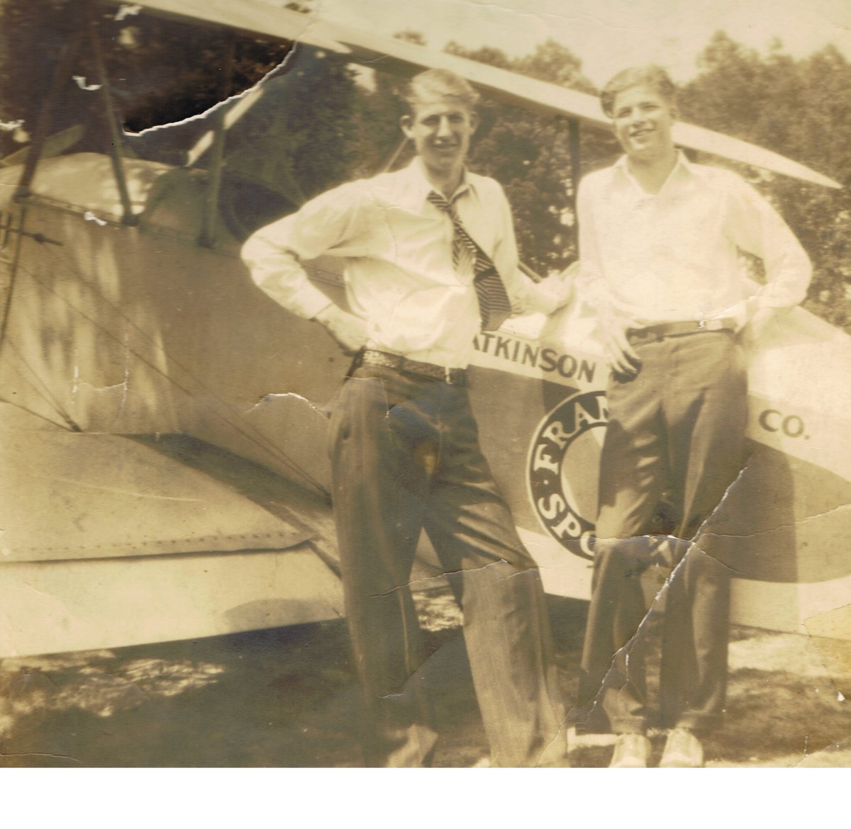 jbkyle10's tweet image. Learn about flying in the thirties and forties,  &quot;On the Wings of Eagles&quot;,about my father.  amazon.com/books  $3.99