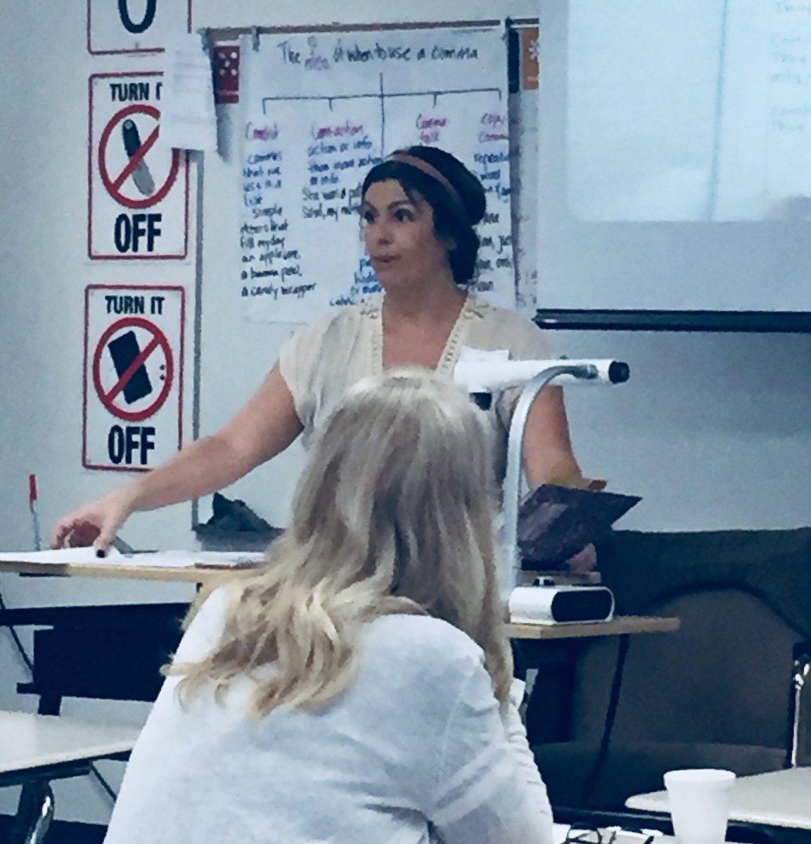 mcgaughsealions's tweet photo. Michelle O’Brien shows teachers how to Teach Grammar through Inquiry @LosAlConnects and does it expertly! https://t.co/N0SkJ1QosZ