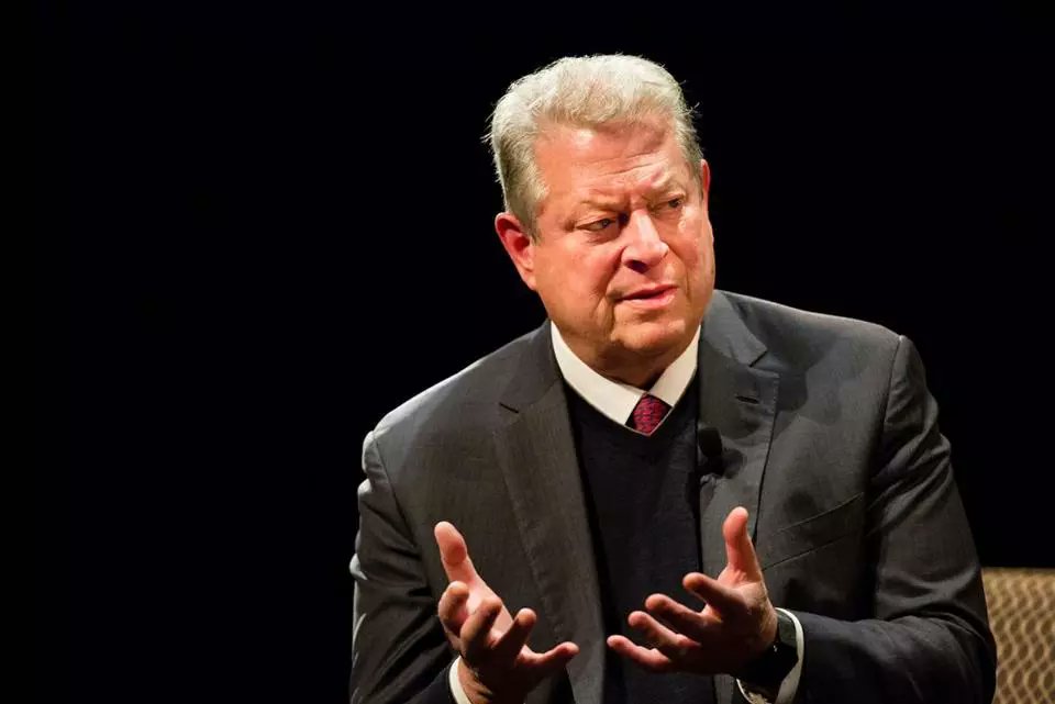 Al Gore on Trump and Climate Change policy: I no longer believe there’s a chance he will change. At least, I don’t think I can bring him to a different position. bostonglobe.com/metro/2018/02/…