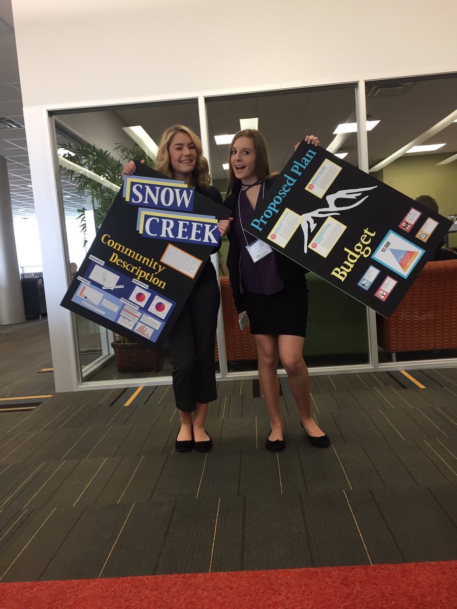 SavannahMODECA's tweet photo. #DECAroos #DECADistricts #D1Districts https://t.co/5uH4Teu0ph