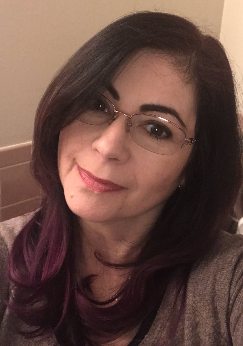 Twisted_Gypsies's tweet photo. New do #Haircut #WhenILookMyBest #hair #actilabs #capillhair https://t.co/plxSWl3l4J