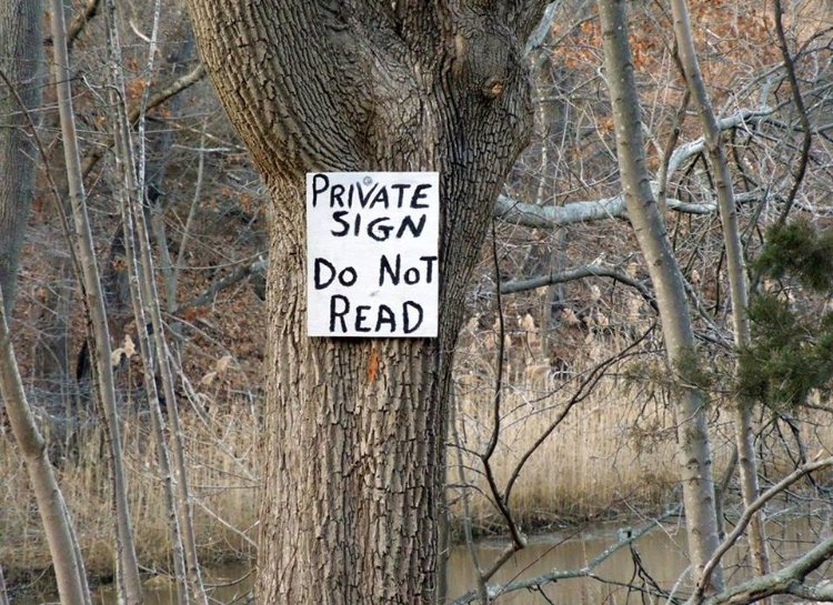 DecalImpress's tweet image. Because it's #Friday and it's been a minute since we posted one of these, here's a little #SignFailFriday for you! 😆

#funnysigns #humor #handmade