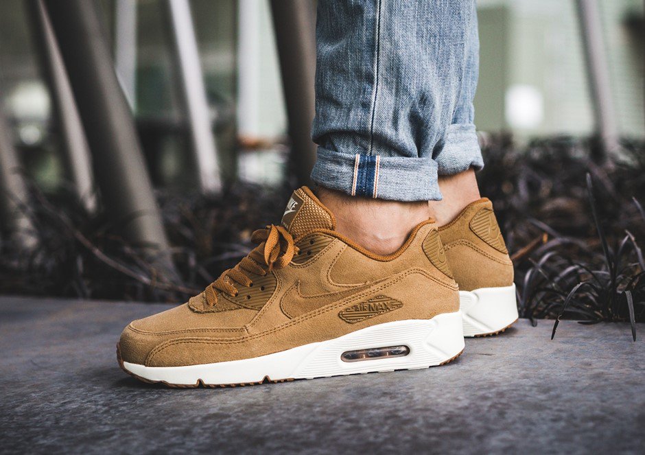 SOLELINKS on X: "SALE ALERT 🚨 Nike Air Max 90 Ultra 2.0 'Wheat' on sale  for only $67.48 + shipping, retail $130 => https://t.co/1vukCRqN7u  https://t.co/Ee9fSk2xkv" / X