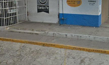 andociegon's tweet image. Lavandería quedó formal de retirar obstáculo @InspZapopan un día max, eso fue el 27/01/2018, foto de hoy, Cuanto duran los días lavanderos?