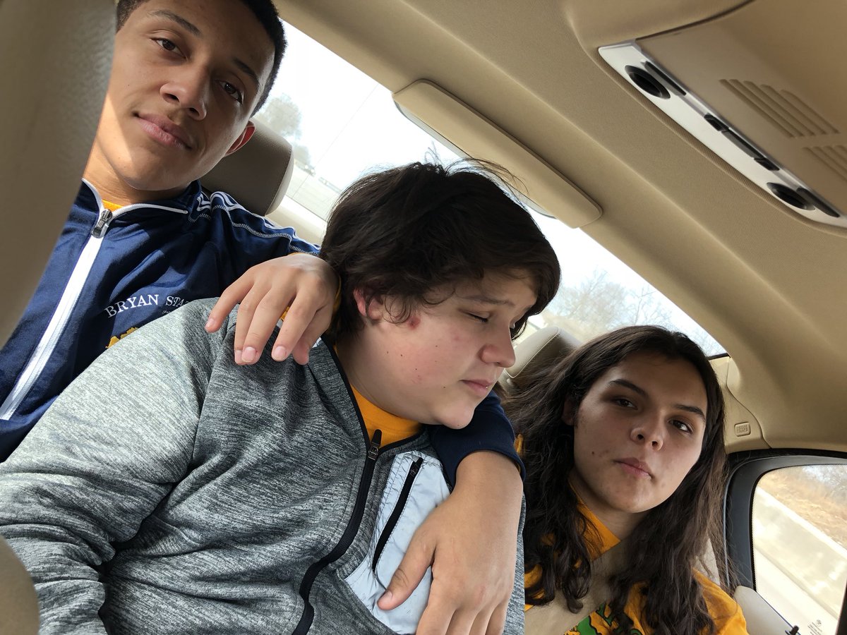 BSHSWrestlers's tweet image. Aaaand were off #NextStopRegionals #TheRoadToState