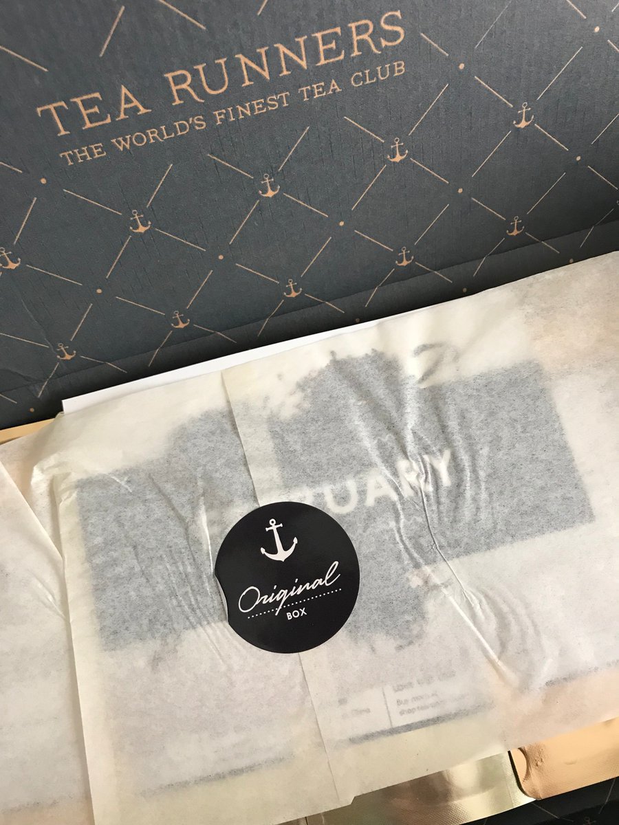 desertrose64's tweet photo. So happy with my 1st delivery from @tearunners ! Lovely packaging with tips/info right on the packets. Wild Arbor Black is wonderful, ๐ looking forward to trying the others. ๐ต #tea #tearunners https://t.co/vU5AN4lcte