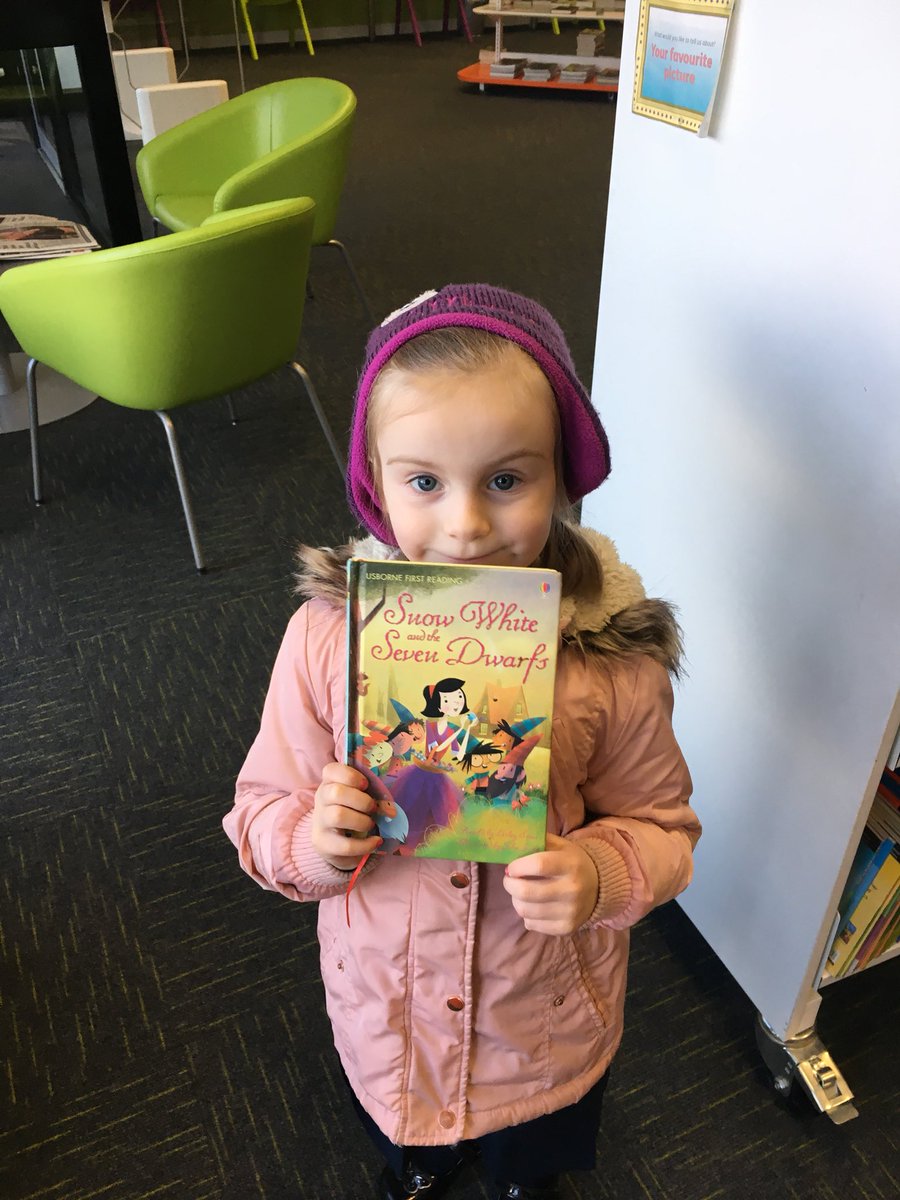 StMarysBscreen's tweet photo. Primary 1 had a fantastic time at Draperstown Library @LibrariesNI today. We loved getting new membership cards and picking books! See you again soon Elizabeth!  📚 📖 #LearningCaringSharing https://t.co/4u43iklwvm