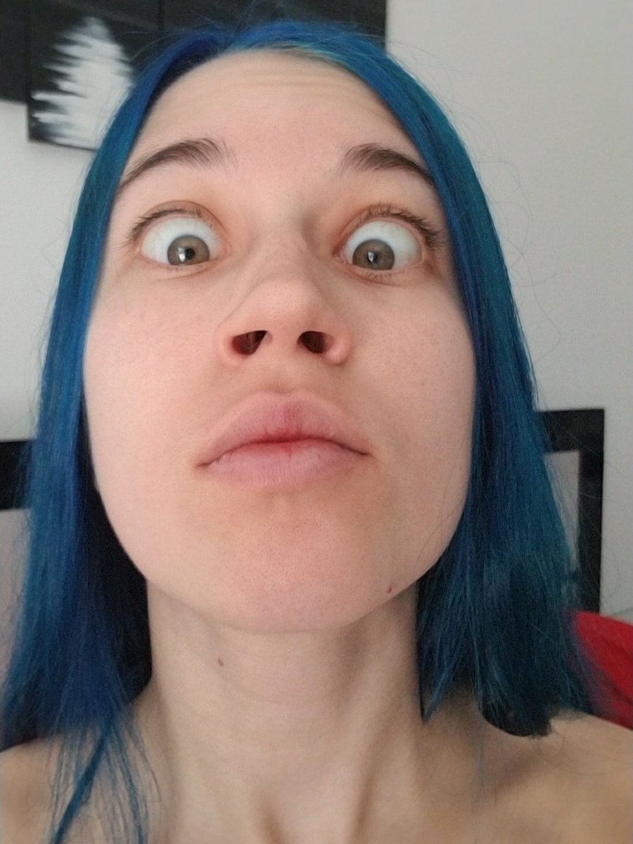 AlexxxCoal's tweet photo. What's a girl to do when she can't get out of bed and she's hopped up on pain killers?

#giantess photos probably.

Enjoy! 

😂

Ps: if anyone wants custom photos like these dm me, they're fun and I'm a nervous workaholic.

 I'm #fetish friendly https://t.co/GLrCT0A8eH