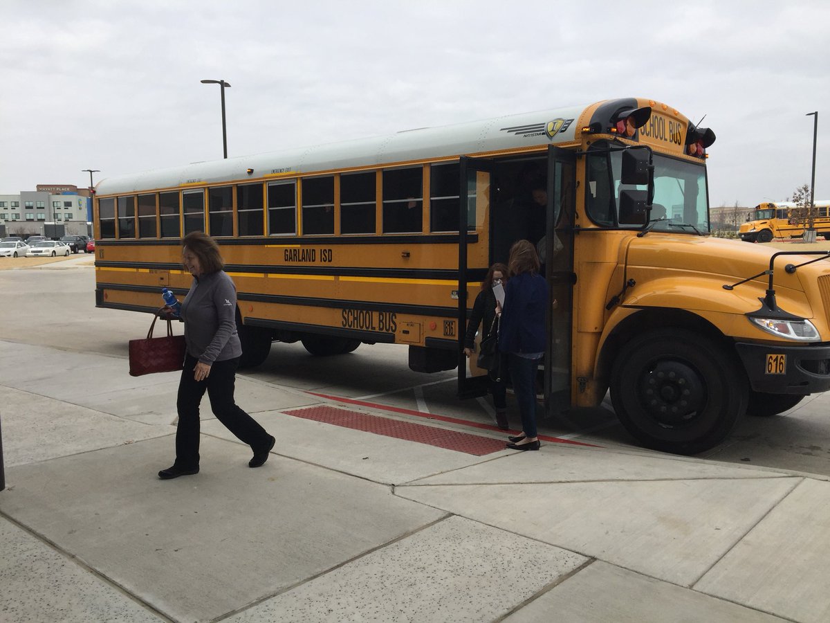 DrRamonaMorin's tweet photo. Families engaged in a tour @GR_CTC @gisdengagement #gisdfamily #dualcapacity https://t.co/9prpUBdUBI