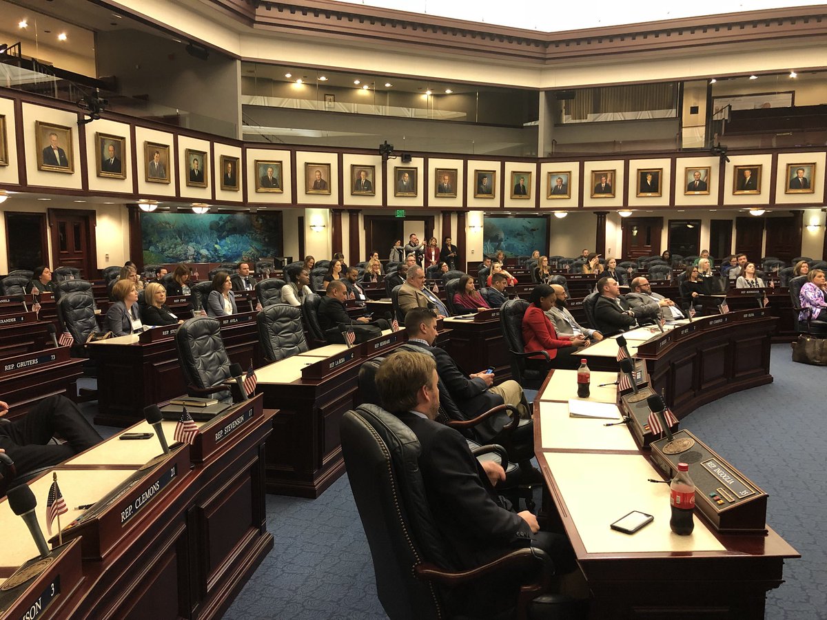 LeadFLConnect's tweet image. @LeadFLConnect Day in the Capital attendees are touring the Florida House and experiencing what it’s like to be a legislator! #LFConnectDay2018