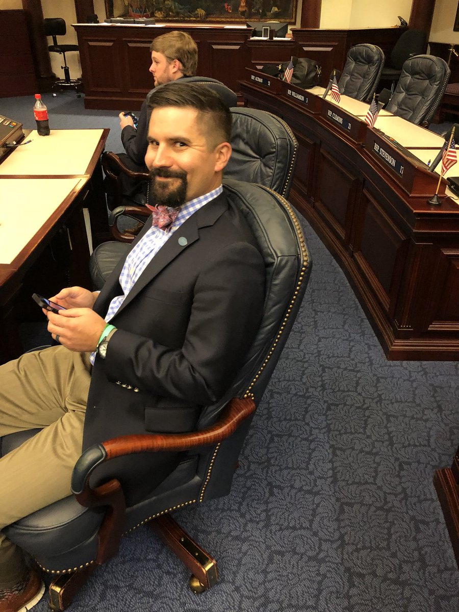 LeadFLConnect's tweet image. @LeadFLConnect Day in the Capital attendees are touring the Florida House and experiencing what it’s like to be a legislator! #LFConnectDay2018