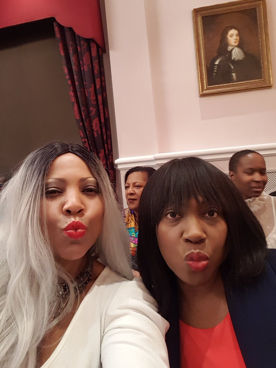 JacquieMalcolm's tweet photo. At the FABULOUS #nuruhman #launch #event!! Very excited to see this amazing new line in accessories! Thank you @ElevateYourBusi for the invite!! https://t.co/x6D7hLOAGH