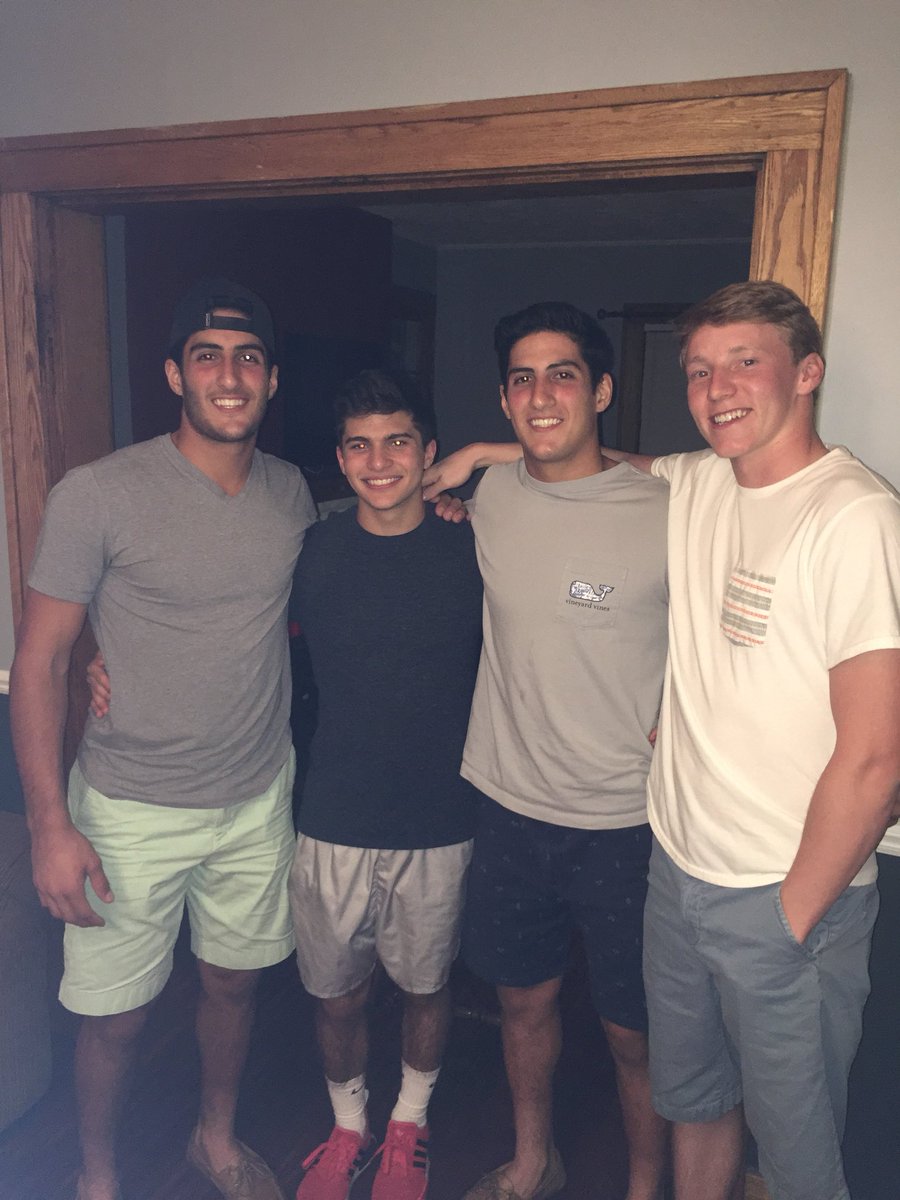 Doiger19_'s tweet photo. Happy Birthday to my babies @mhertcholo2 and @sasoun_t 💕 Hopefully I’ll get to see you guys soon😁 https://t.co/8vHsJrRTgB
