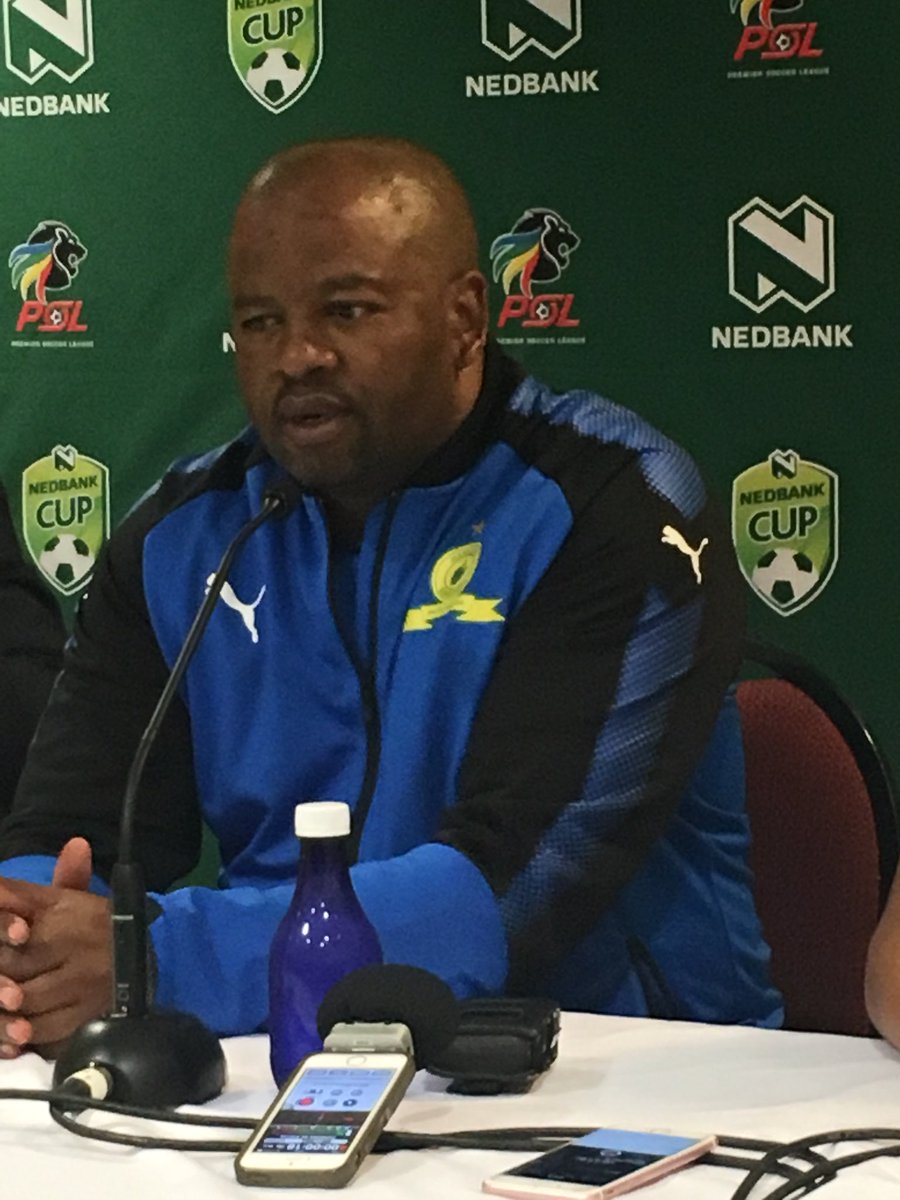 FMSouthAfrica's tweet photo. Post match with @Masandawana Asst coach Manqoba Mngqithi (and skipper Wayne Arendse)... https://t.co/gx2IwZ6GmA
