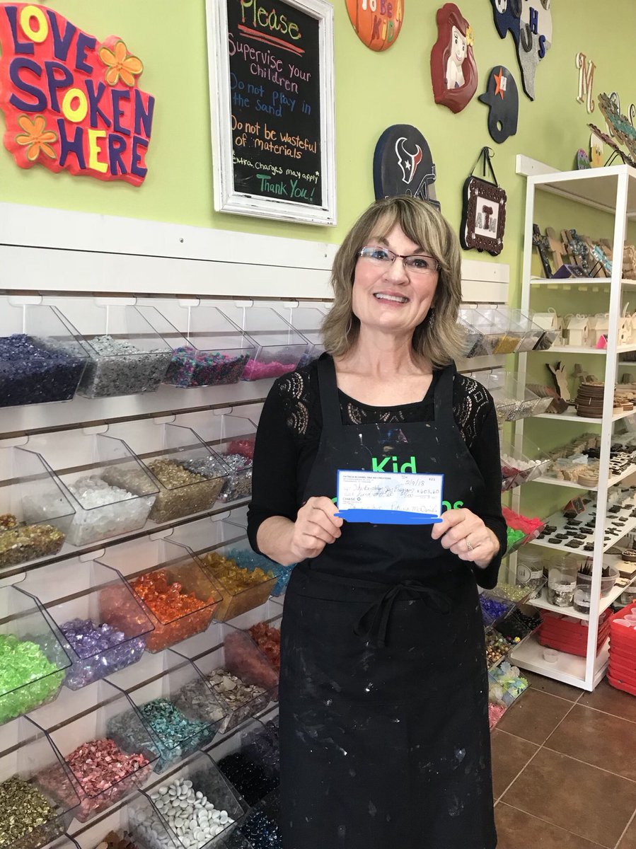 birthdayjoytx's tweet photo. #thankyou #kidcreations of #friendswoodtexas for your awesome #donation today!
#keepthepartygoing 
#nonprofithouston https://t.co/GA4YYJG7da