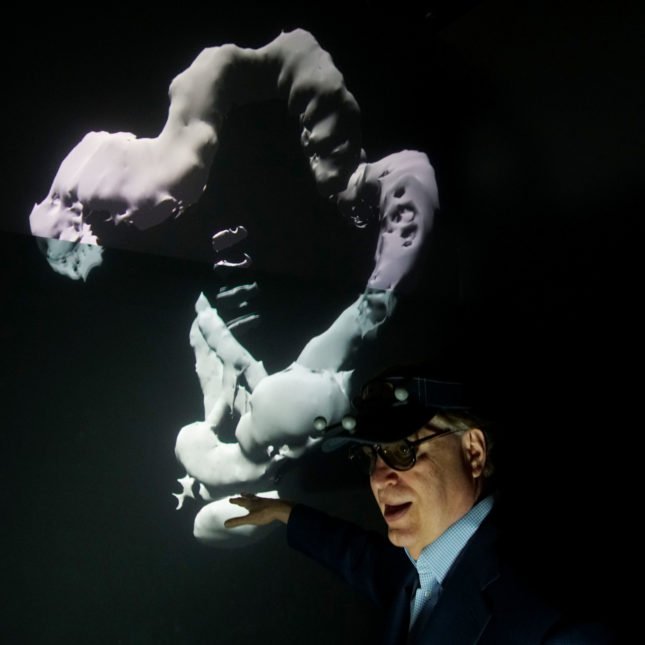 Vilavaite's tweet photo. “Transparent Larry"
Larry Smarr
"The World’s Most Body-Conscious Man"
What it’s like when the patient, not the doctor, is in charge
A supercomputer to monitor his health, and to direct his own surgery
#Calit2 #MRI #CT #DNA #Radiology
@TheAtlantic #VR https://t.co/mtqLYW5c8a https://t.co/WuarUOXVPg