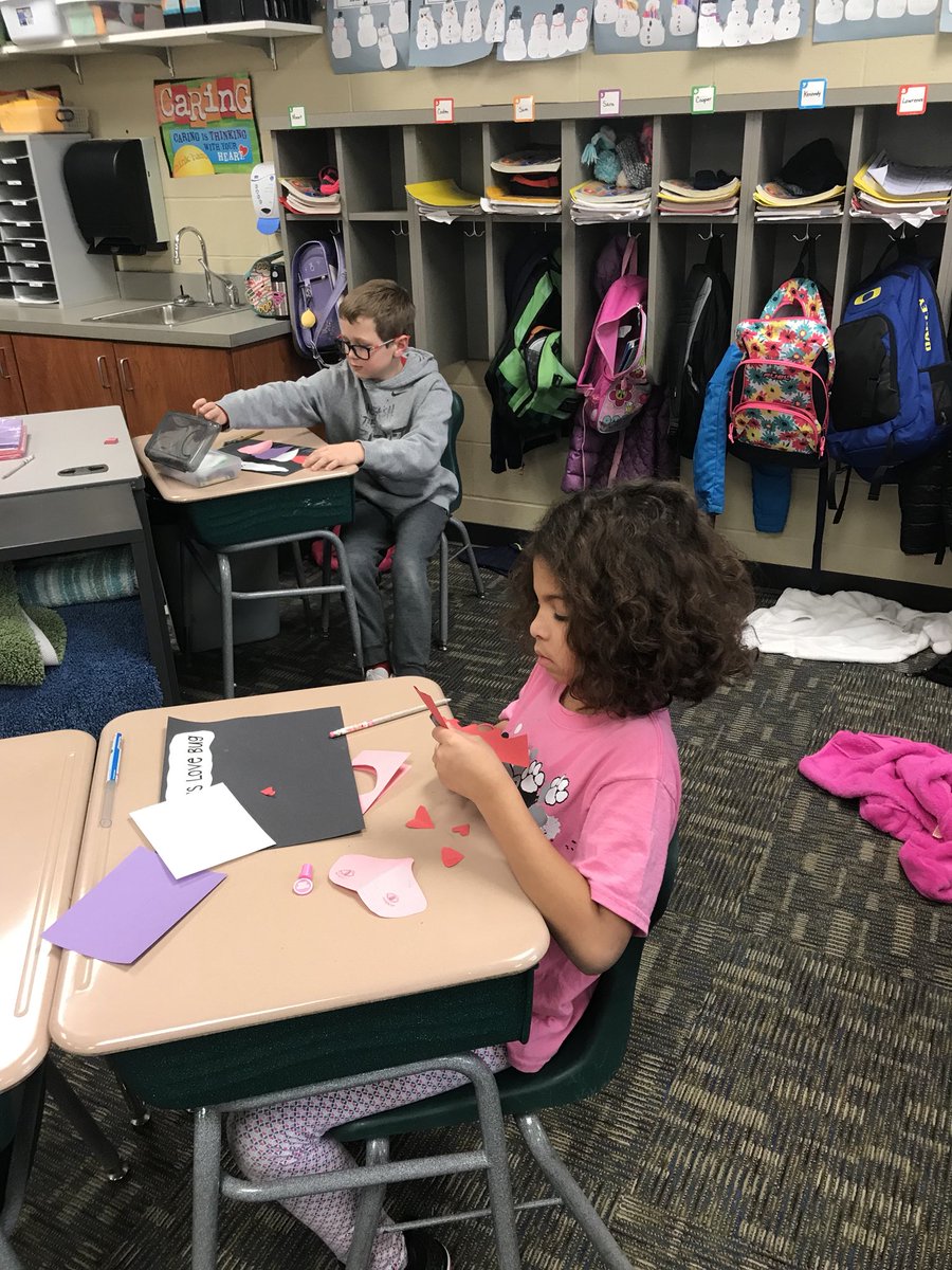 PearsonsPride's tweet photo. Making our valentines #k12valentines https://t.co/V0aDhJejbu
