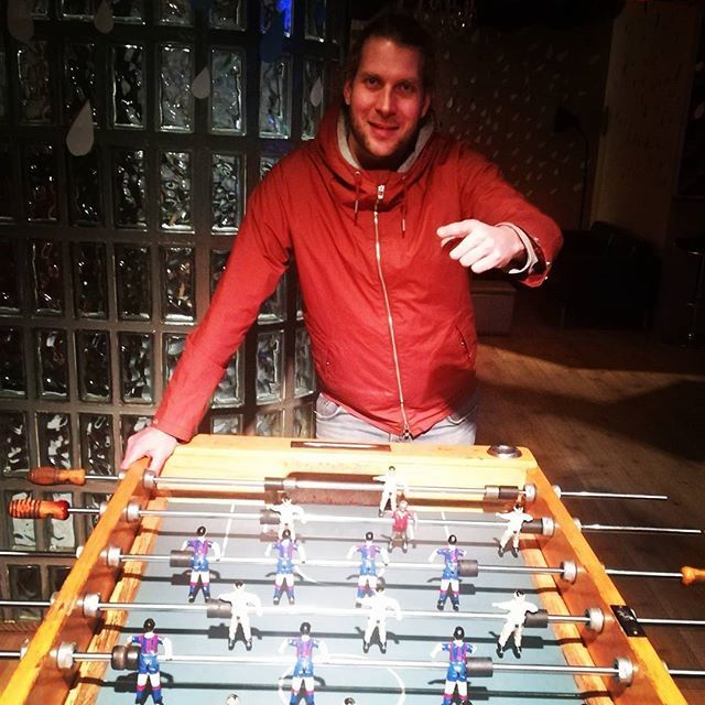 TablesoccerTV's tweet photo. Back in Spain. Castro - urdiales https://t.co/l6bN6pErAd #tablesoccer #Foosball #tstv #tischfussball #kickern #tablesoccertv #tischkicker #itsf #livestream #kixx #Hamburg https://t.co/CxU8VDhFWT