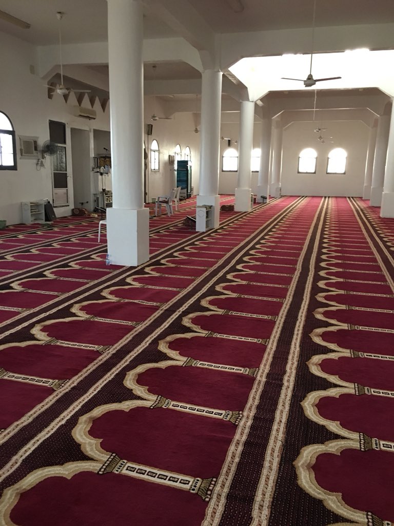 Sss303040's tweet photo. #امنيتي_بهذي_الليله
 #جامع_بدا_يحتاج_تغيير_فرش https://t.co/iPv9HHdMwY