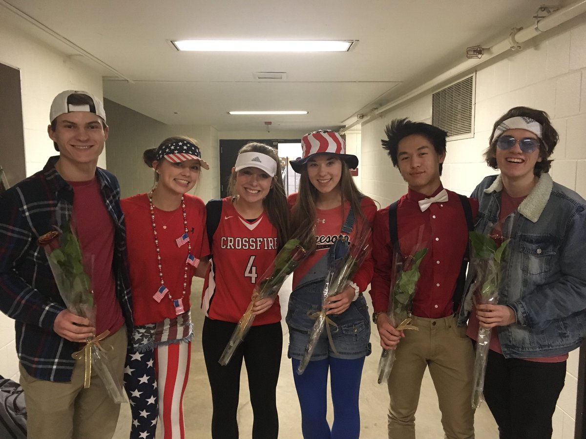 FLStudCo's tweet photo. Congratulations to our 2018-2019 Ranger Ambassadors! We look forward to working with you this year! https://t.co/H2YncfDL5S